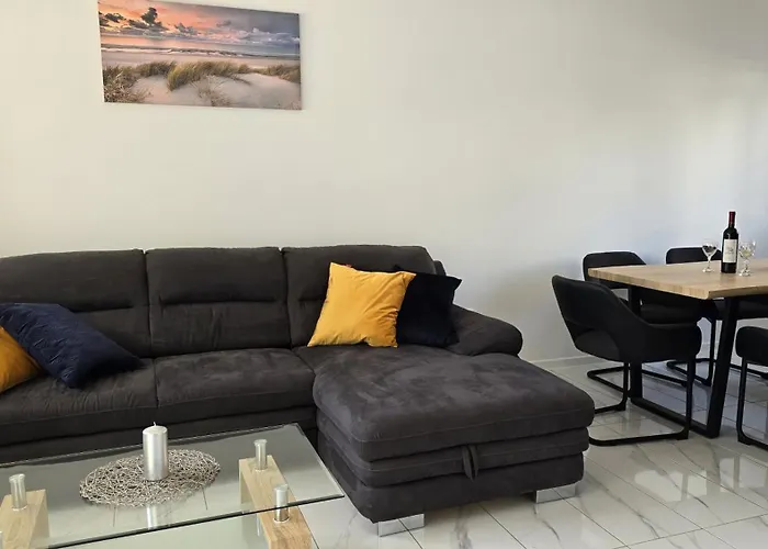 Three Floor Deluxe Pool Apartments