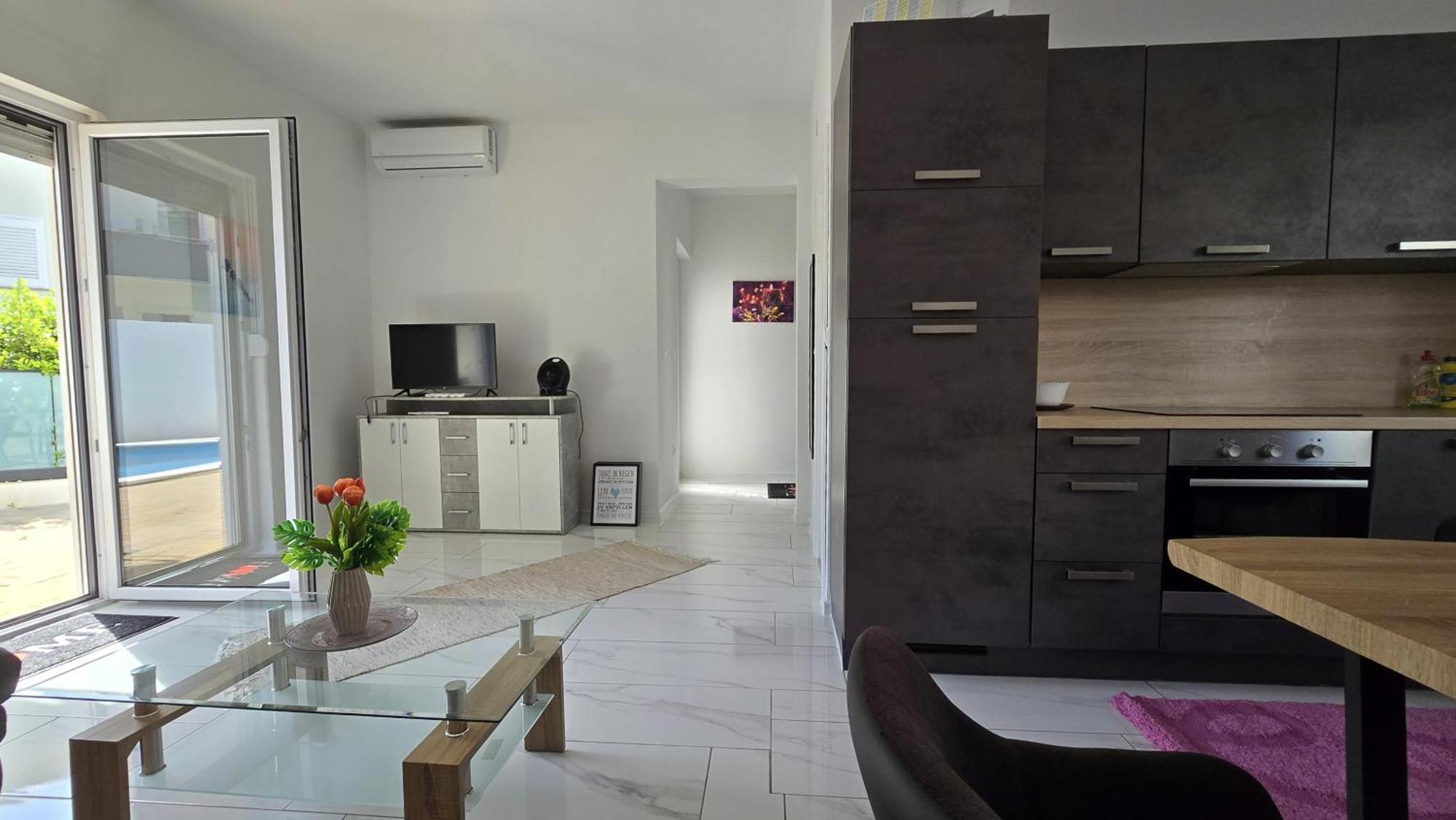 Apartment Three Floor Deluxe Pool Novalja
