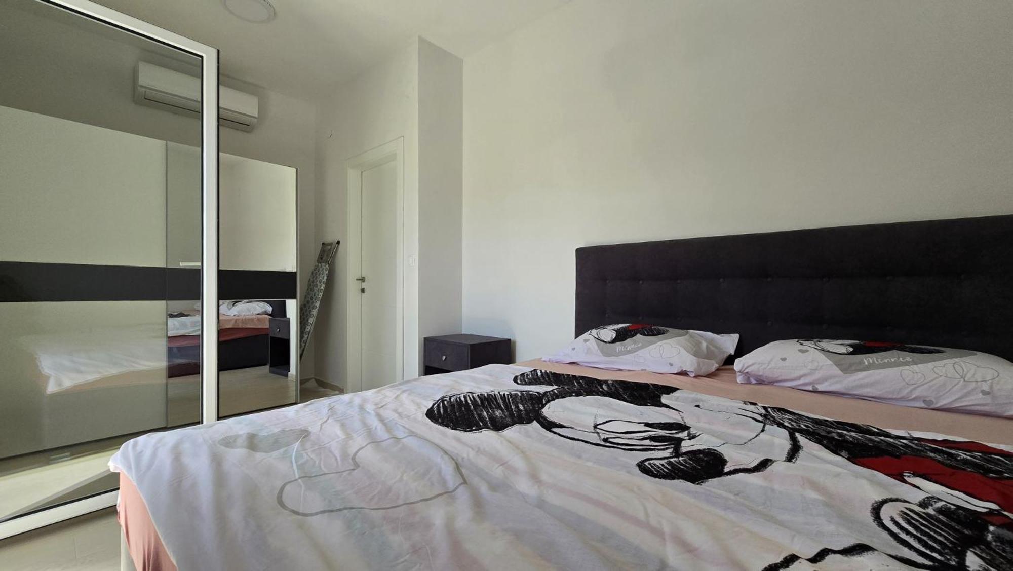 Three Floor Deluxe Pool Apartment