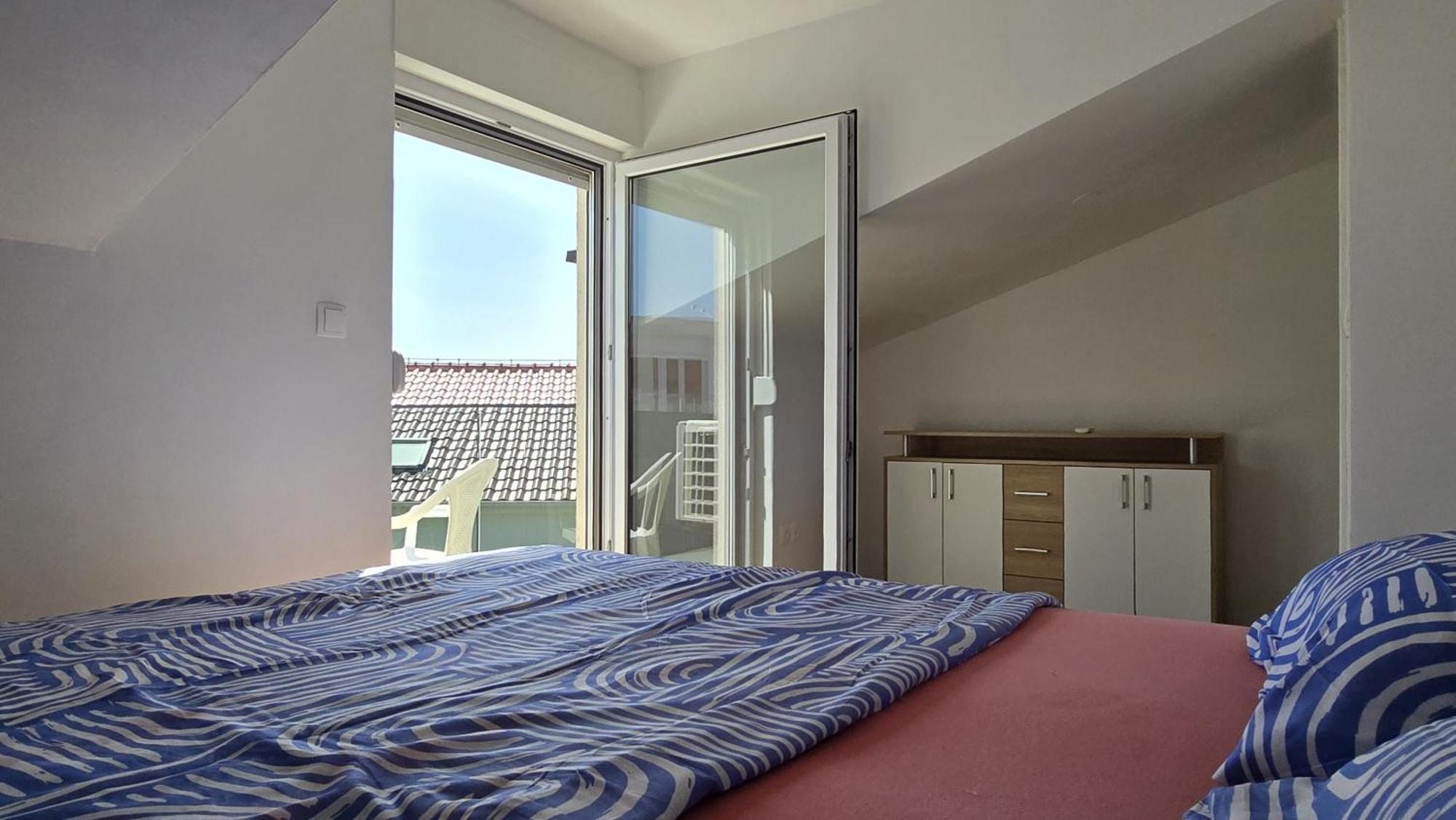 Three Floor Deluxe Pool Apartment